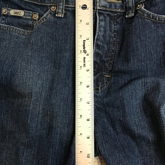 LEE WOMENS STRAIGHT LEG JEAN SIZE 10M - Picture 6 of 9
